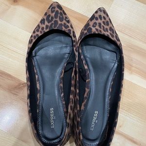Leopard flats